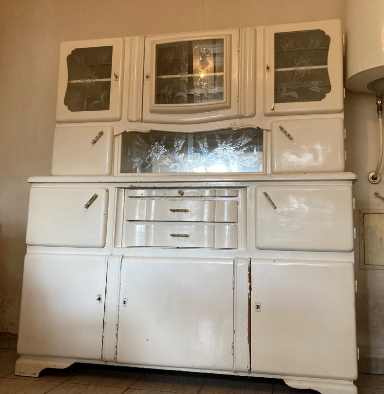 K54 - Kredenc v provensálskom štýle - Cena 390€ 1