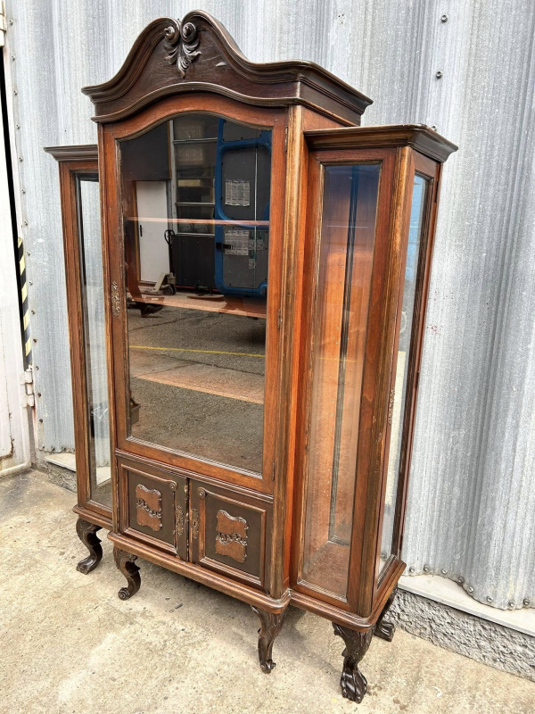 Neobaroková (Viedeňské baroko) vitrína - Cena 960€ 1