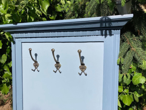 VES02 - Vešiaková stena v štýle provence. - Cena 115€ 2