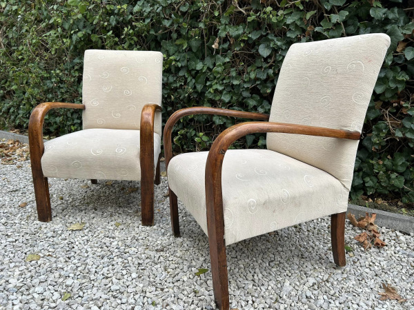 F113 - Kreslá od J. Halabalu H-213 - Cena 290€ / ks 4