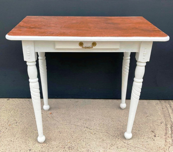 ST05 -Konzolový / toaletný stôl biely vo provensálskom štýle - Cena 99€