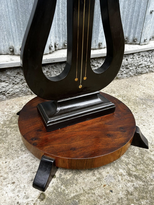 Empírový stolík zrenovovaný - Cena 590€ 5