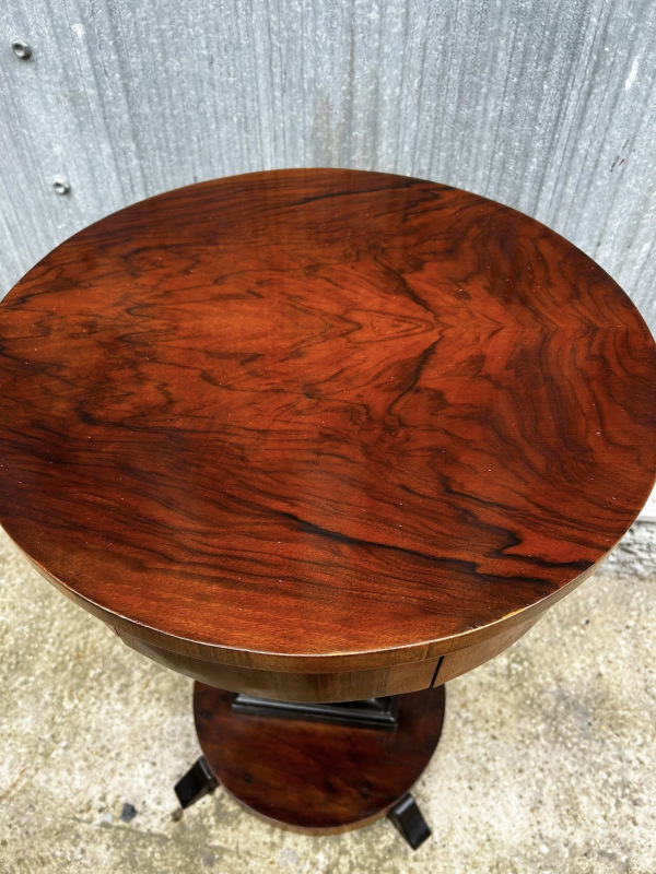 Empírový stolík zrenovovaný - Cena 590€ 3