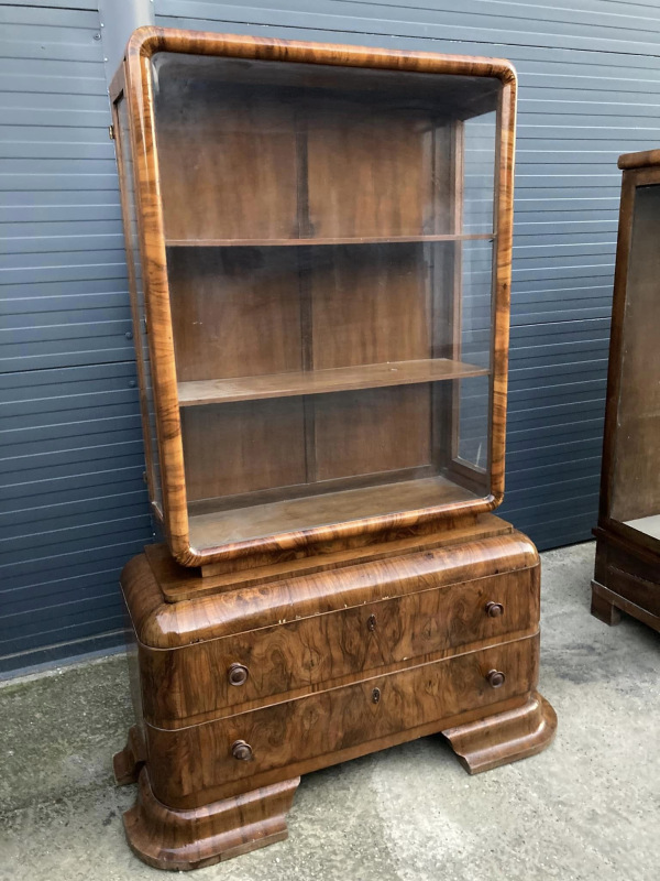 V04 - Art Deco vitrína - Cena 690€ 2