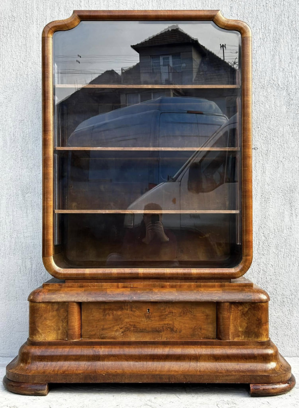 V49 - Art DECO vitrína - Cena 690€