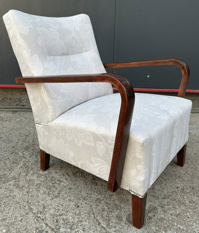 F152 - Art DECO kreslá po kompletnej renovácii - Cena 300€ / kus 1