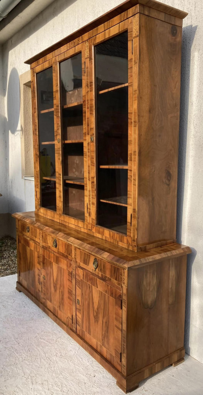 Trojdverová knižnica / vitrína Biedermeier - Cena 1.900 € 6