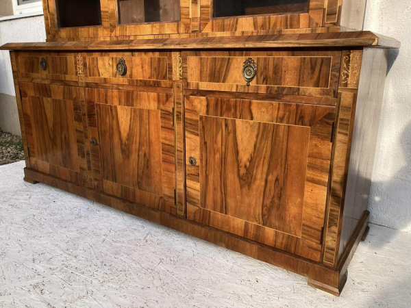 Trojdverová knižnica / vitrína Biedermeier - Cena 1.900 € 7