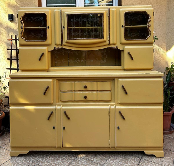 K54 - Kredenc v provensálskom štýle - Cena 390€