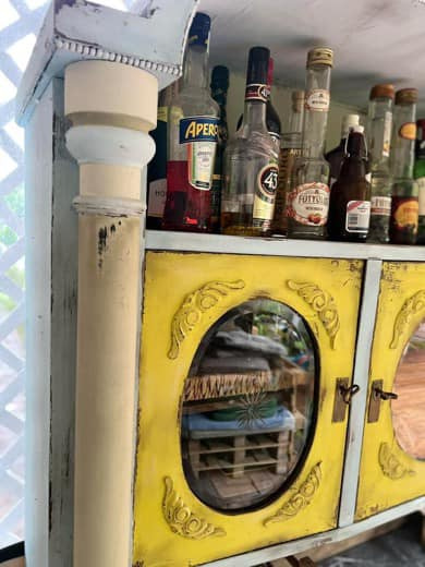 K21 - maľovaný kredenc - Cena 335€ 2