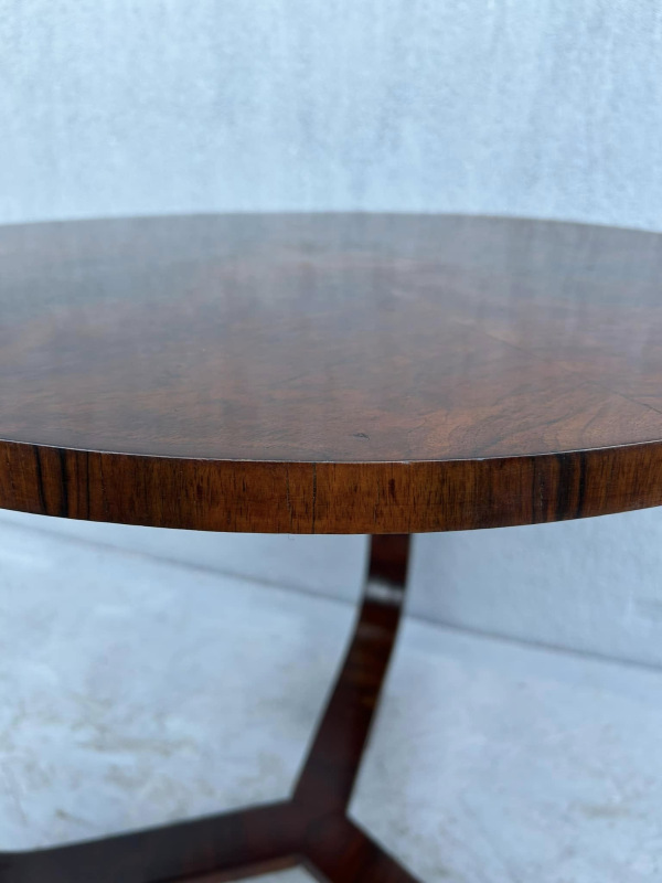 S48 - Dizajnový stolík v art DECO - Cena 520€ 3