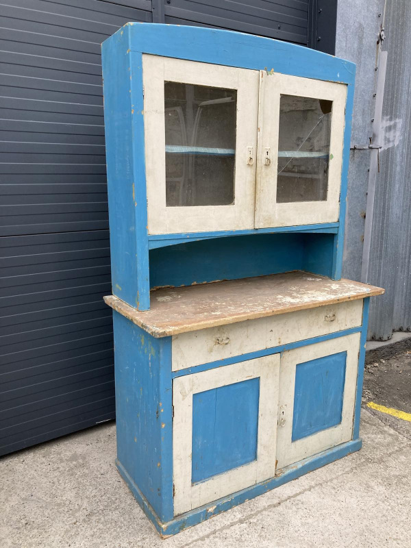 K37 -Vidiecky kredenc/príborník v pôvodnom stave. - Cena 220€ 1