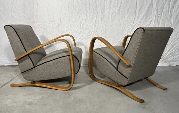 F201 - Kreslá J. HALABALA H - 269 6