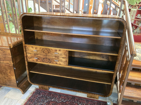 Art Deco Cabinet J-107 by Jindřich Halabala 4