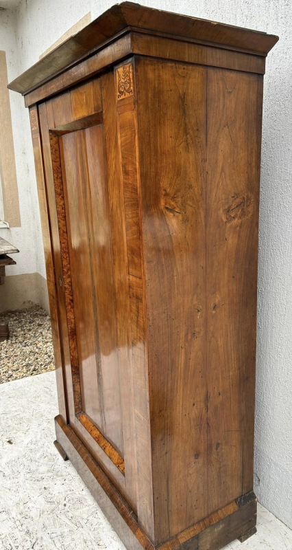 Skriňa Biedermeier - Cena 590 € 1