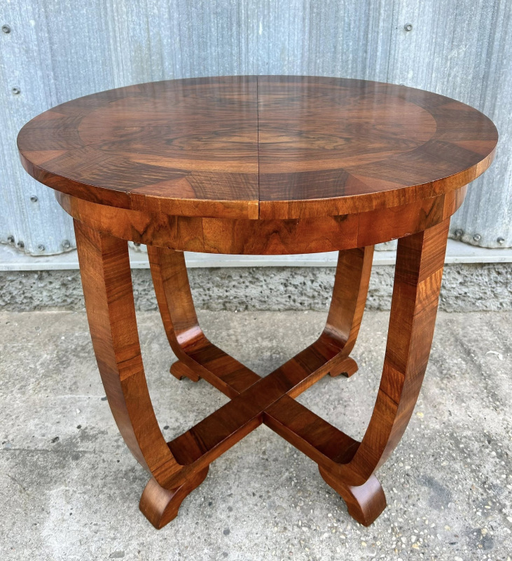 S52 - Rozťahovací Art DECO stolík - Cena 390€