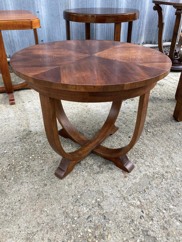 S21 - Art deco stolík - Cena 490€ 2