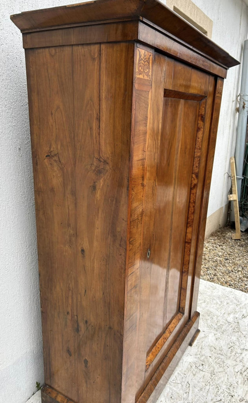 Skriňa Biedermeier - Cena 590 € 2