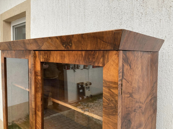 Vitrina Biedermeier kompletne zreštaurovaná - Cena 960 € 8