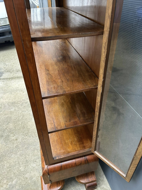 V66 - Art DECO vitrína - Cena 980€ 8