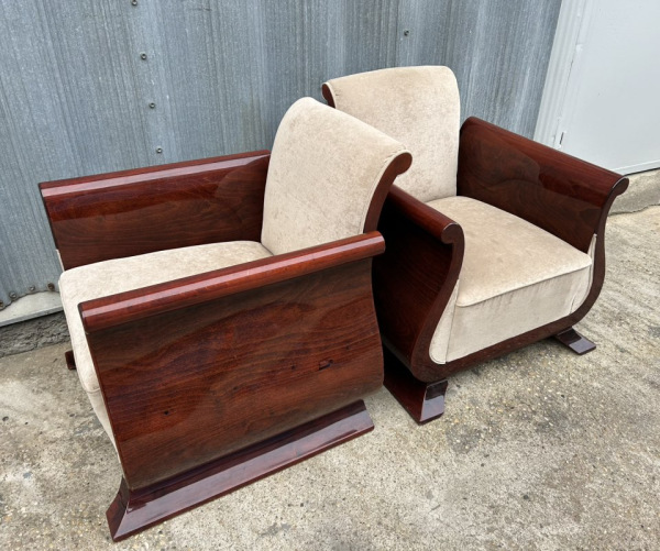 F185 - Art deco dizajnové kreslá “TULIPÁN”. Zberateľský kus. Cena 2.600€ / kus. 5