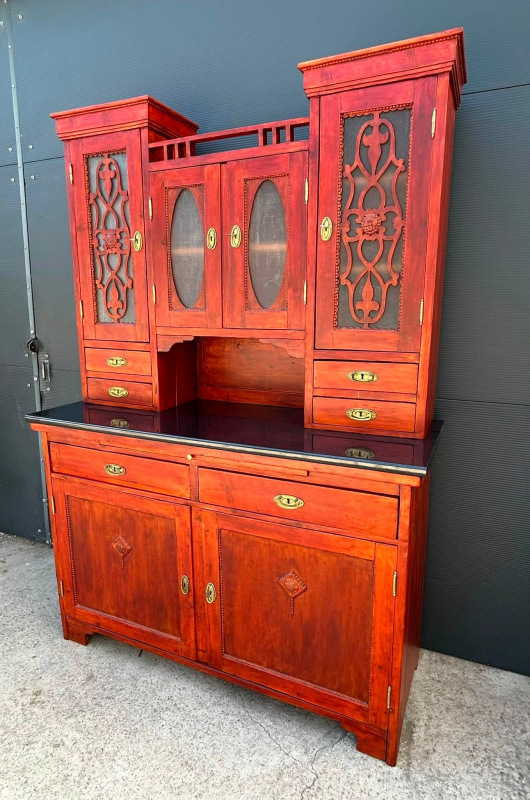K101 - Vintage príborník - Cena 690 € 2