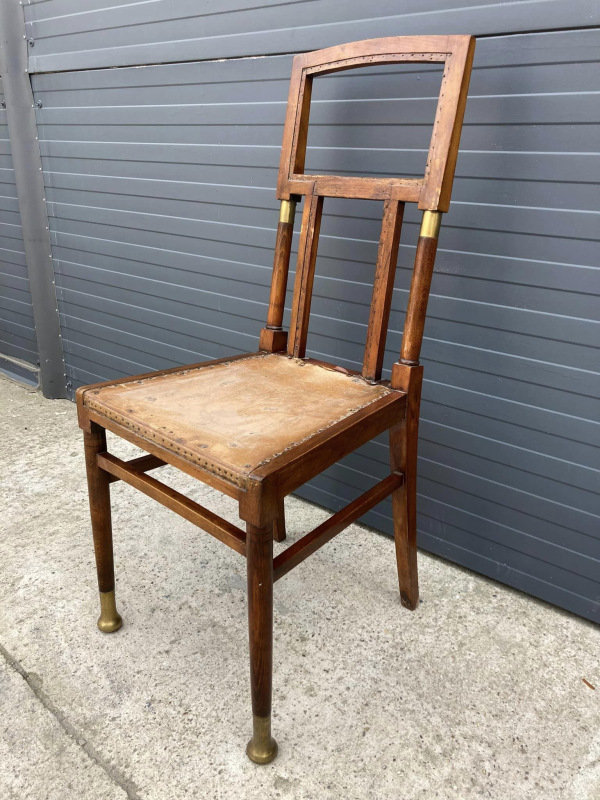 CH05 - 2ks starožitne stoličky na renováciu. Cena 40€/ks. 4