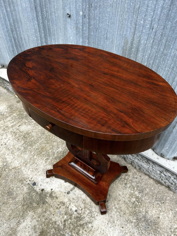 Biedermeier stolík, oválny - Cena 590€ 4