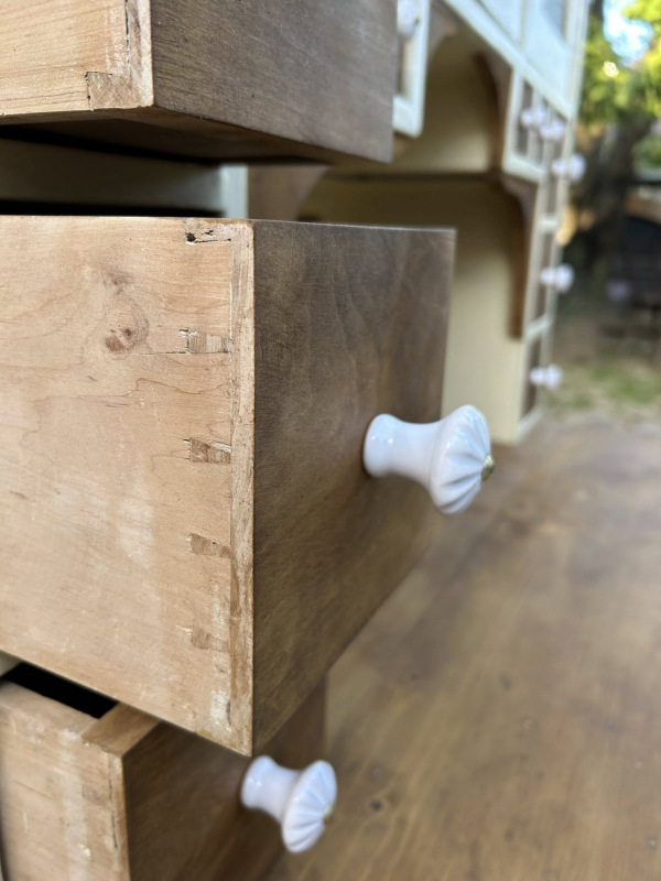 K92 - 12 šuflíkový vidiecky kredenc - Cena 680€ 6