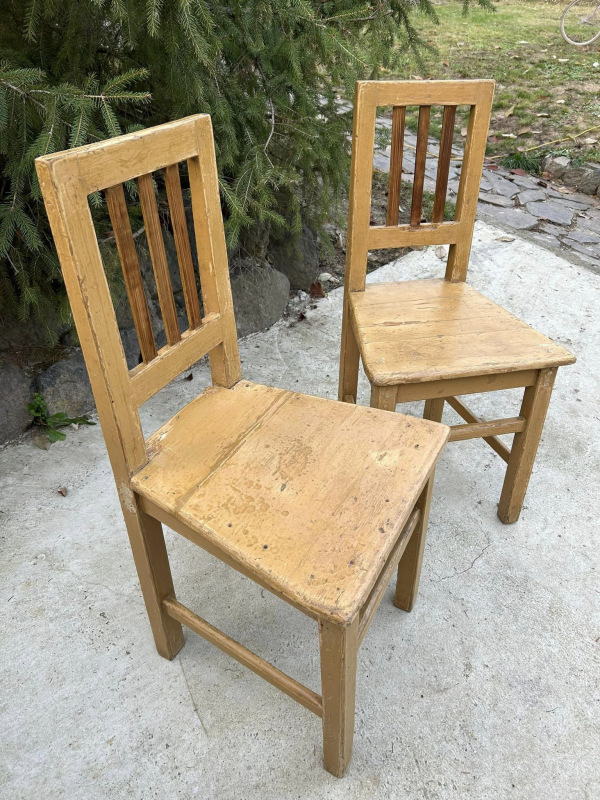 CH07 - 2ks vintage stoličky, voskované. Cena 30€/ks. 1
