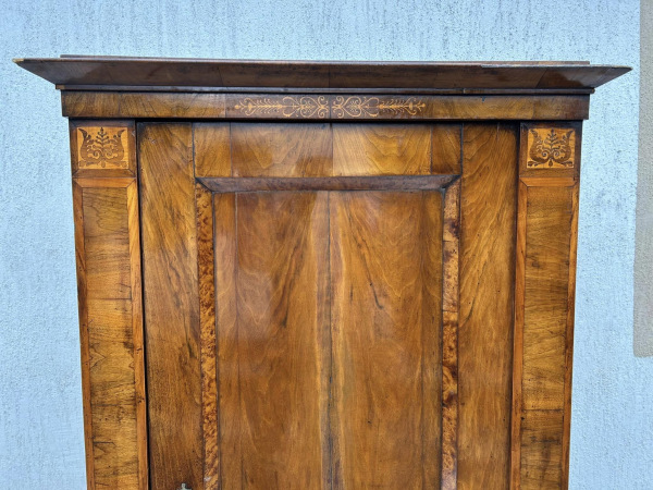 Skriňa Biedermeier - Cena 590 € 4