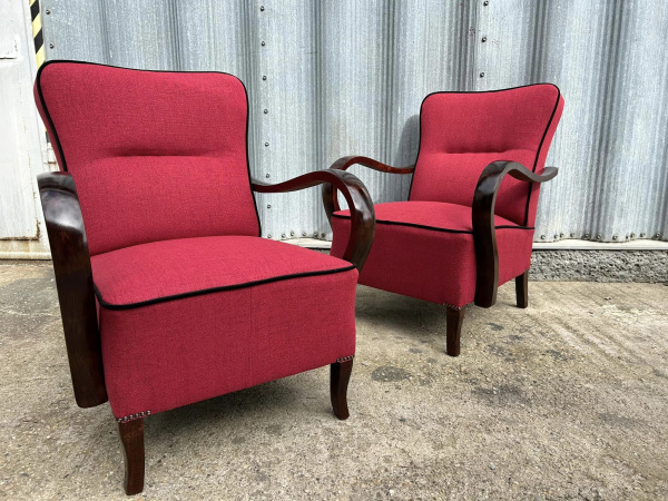 F103 - Krásne zreštaurované Art DECO kreslá - Cena 290€/ks