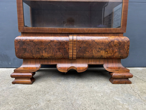 V66 - Art DECO vitrína - Cena 980€ 4