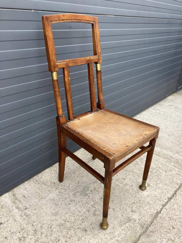 CH05 - 2ks starožitne stoličky na renováciu. Cena 40€/ks. 1