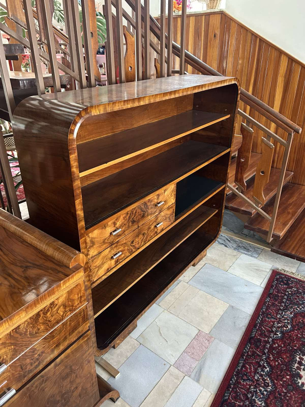 Art Deco Cabinet J-107 by Jindřich Halabala 3