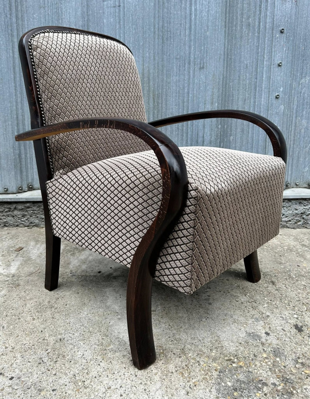 F171 - Decentné art decové kreslá s “Geo” poťahom - Cena 330€ / ks 2