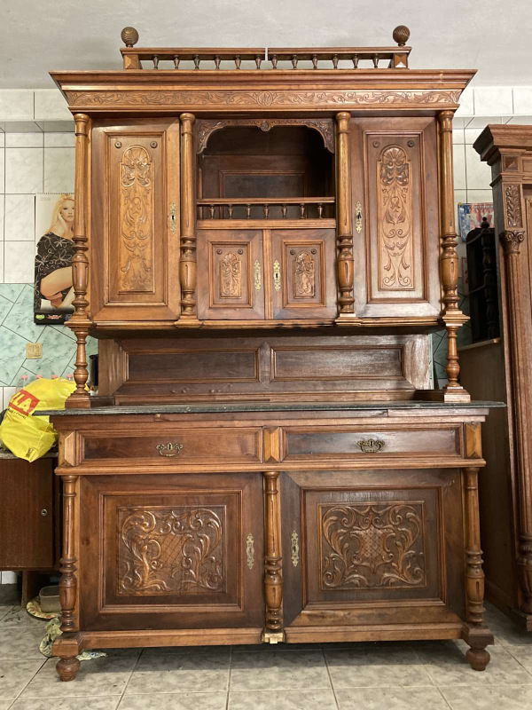 K40 - Krásny Altdeutsch príborník / kredenc - Cena 890€ 5