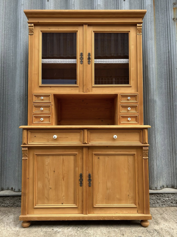 K93 - Vidiecky kredenc zrenovovaný - Cena 790€