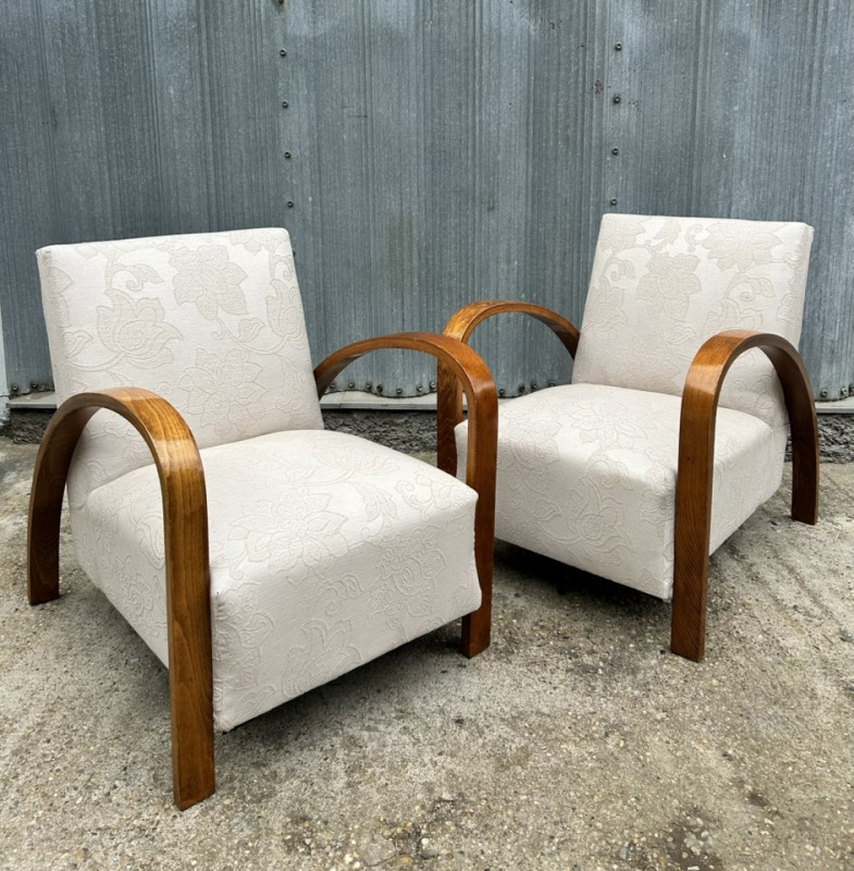 F170 - Ikonické kreslá - Cena za pár 1.400€ 1