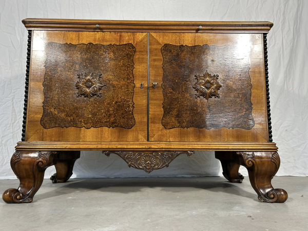 Starožitná neobaroková komoda/skrinka - Cena 660 € 1