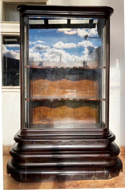 V25 - Art Deco vitrína - Cena 490€ 2