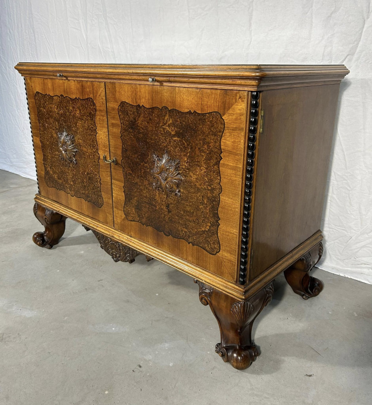 Starožitná neobaroková komoda/skrinka - Cena 660 € 2