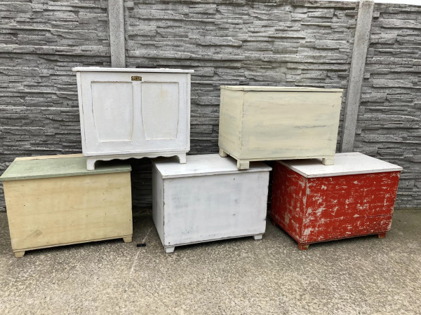 B07 - Vintage truhlice s patinou - Cena 55€/kus 2