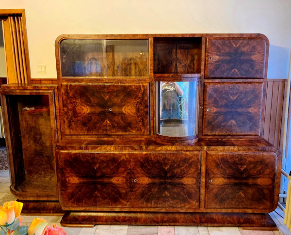 Art Deco sekretár / kabinet s barom a vysúvacím písacím stolom - Cena 2.500€