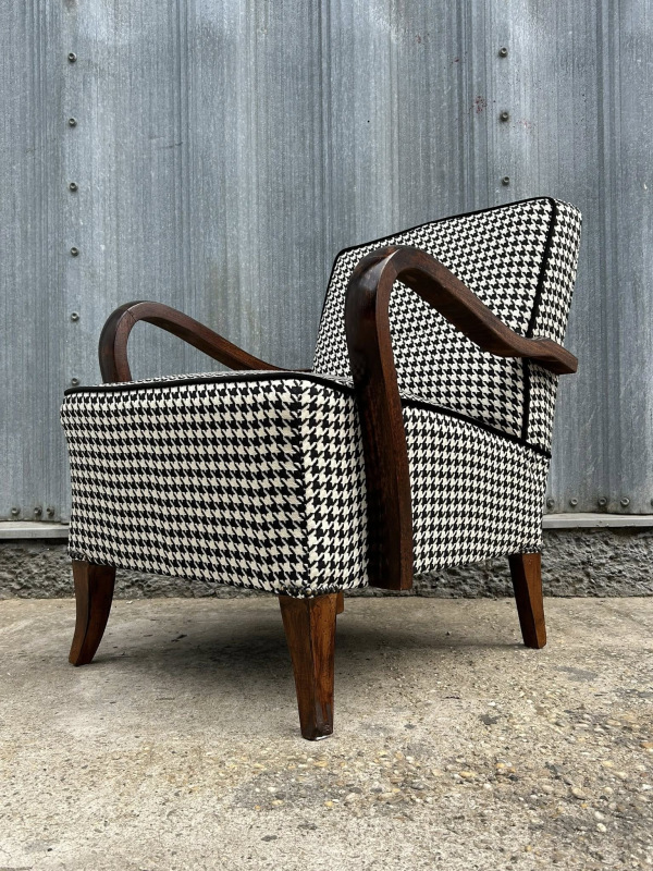 F184 - Krásne zrenovované kresielka - Cena 350€ / kus