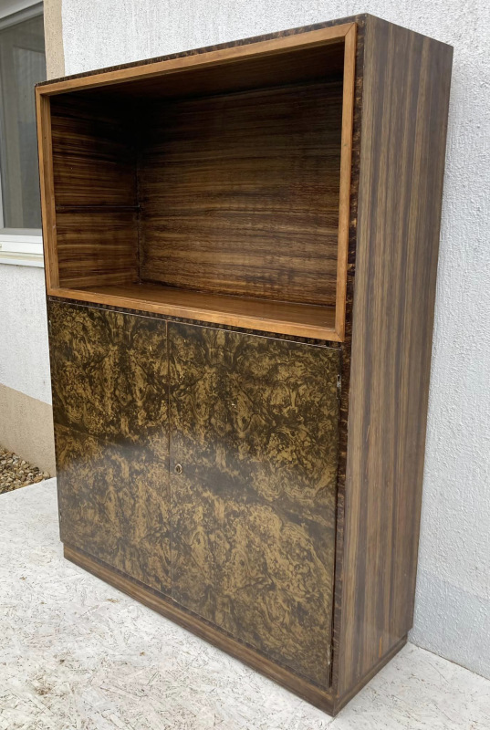 Soc-reál Knihovňa, vyrobená na motív J.Halabala - Cena 199 €