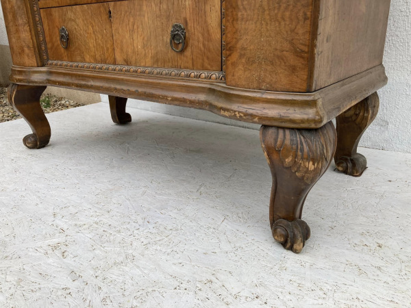 Neobaroková komoda dyhovaná orechovou korenicou - 490€ 4