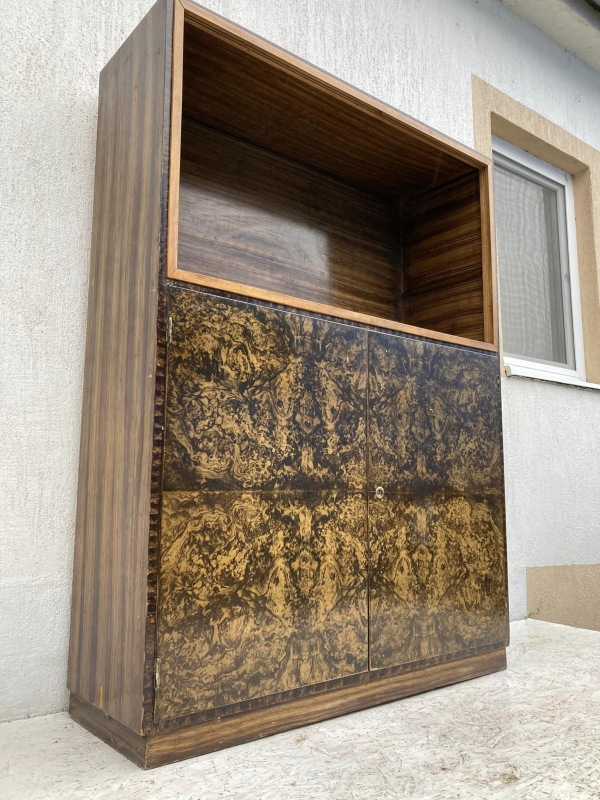 Soc-reál Knihovňa, vyrobená na motív J.Halabala - Cena 199 € 2