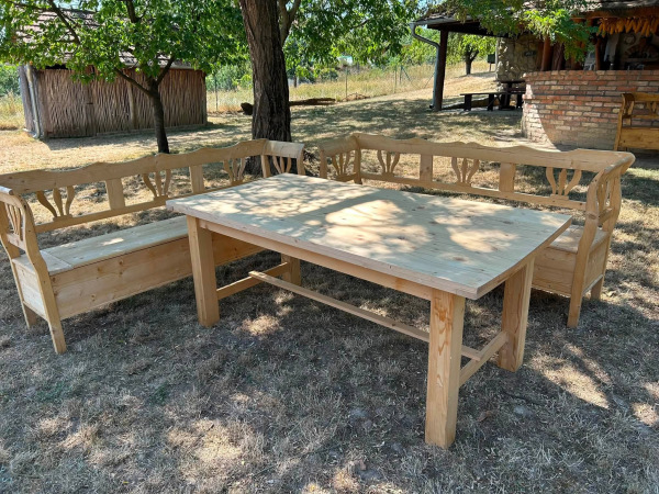 L52 - Vidiecke lavice / šafárne, s odkladacím priestorom - Cena 450 € 7
