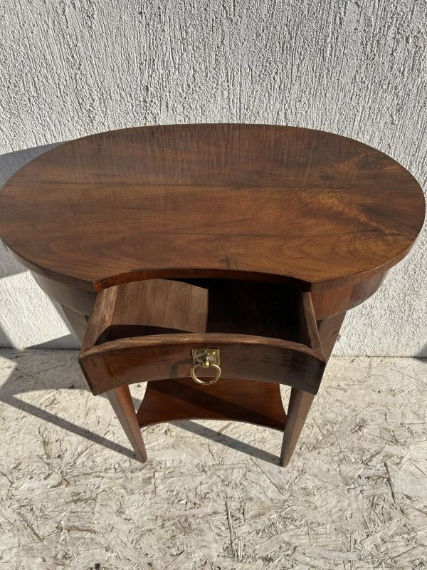 Biedermeier stolík v tvare ladvinky - Cena 390€ 3
